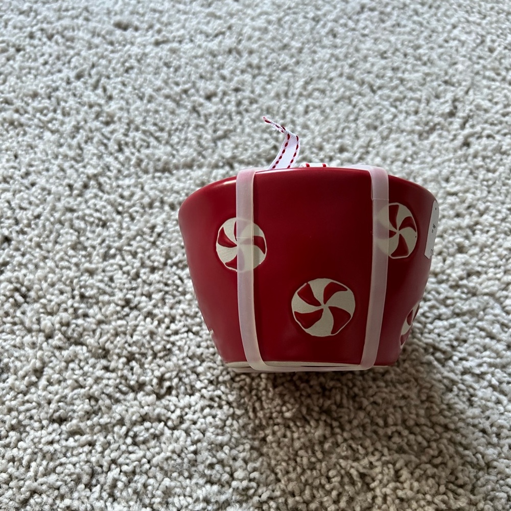 Red Peppermint Measuring Cups